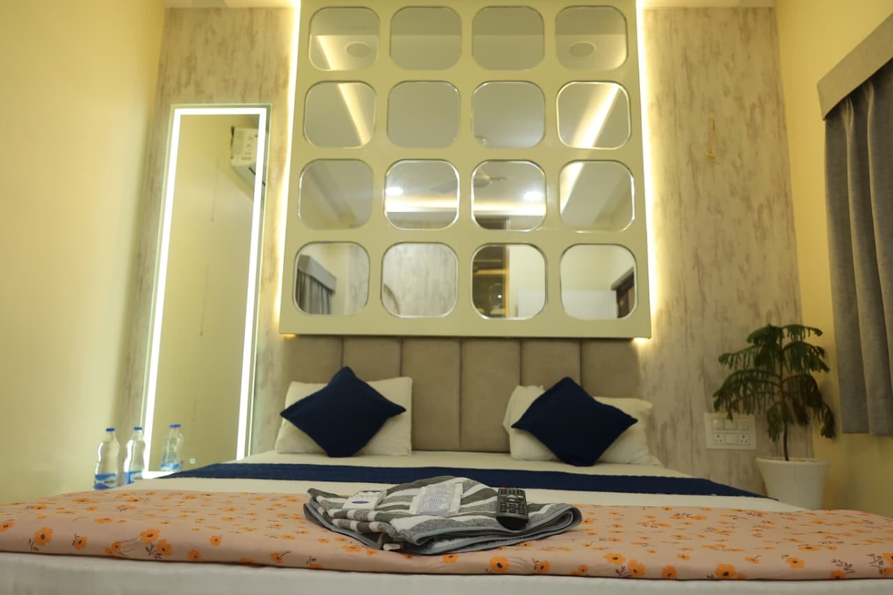 Deluxe Double Room Overview